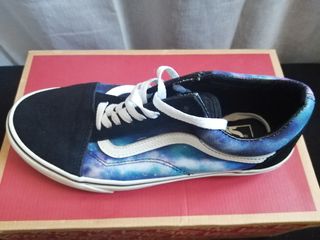 Zapatillas vans talla 40.