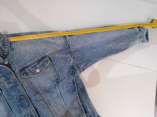 Chaqueta vaquera oversized, talla M. Nueva. 