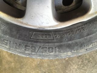 Ruedas completas Peugeot Citroën Michelin  185 65 R15 2005