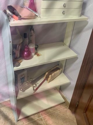 Cama de 90 blanca y azul clarito