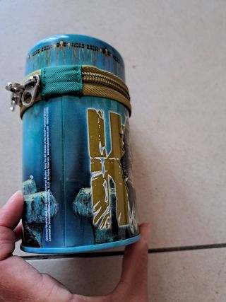 Contenitore latta e cerniera king kong