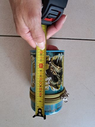 Contenitore latta e cerniera king kong