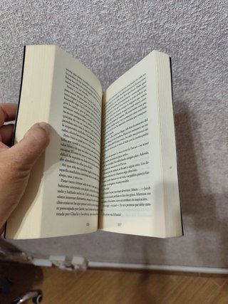 Libro Luna Nueva de la Saga Crepúsculo