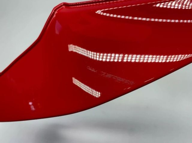 Carenagem traseira direita s1000xr