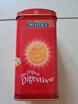 Salvadanaio in latta mcvitie's