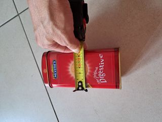 Salvadanaio in latta mcvitie's