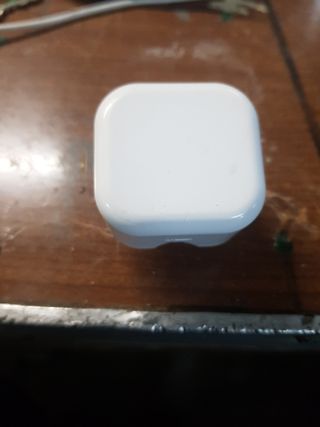 Cargador iphone.