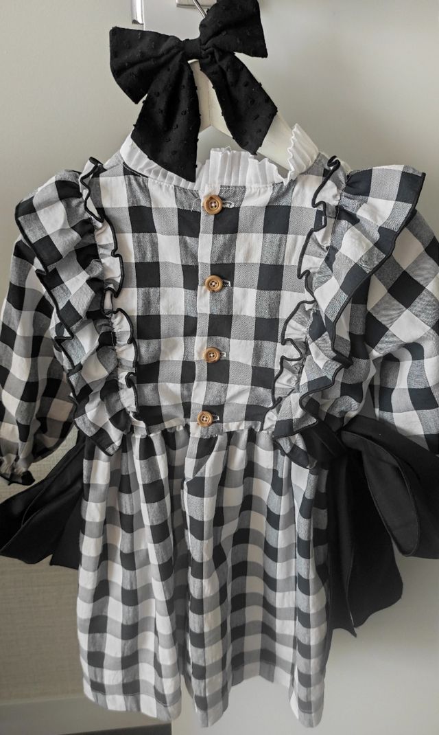 Vestido vichy, cuadros blanco y negro.