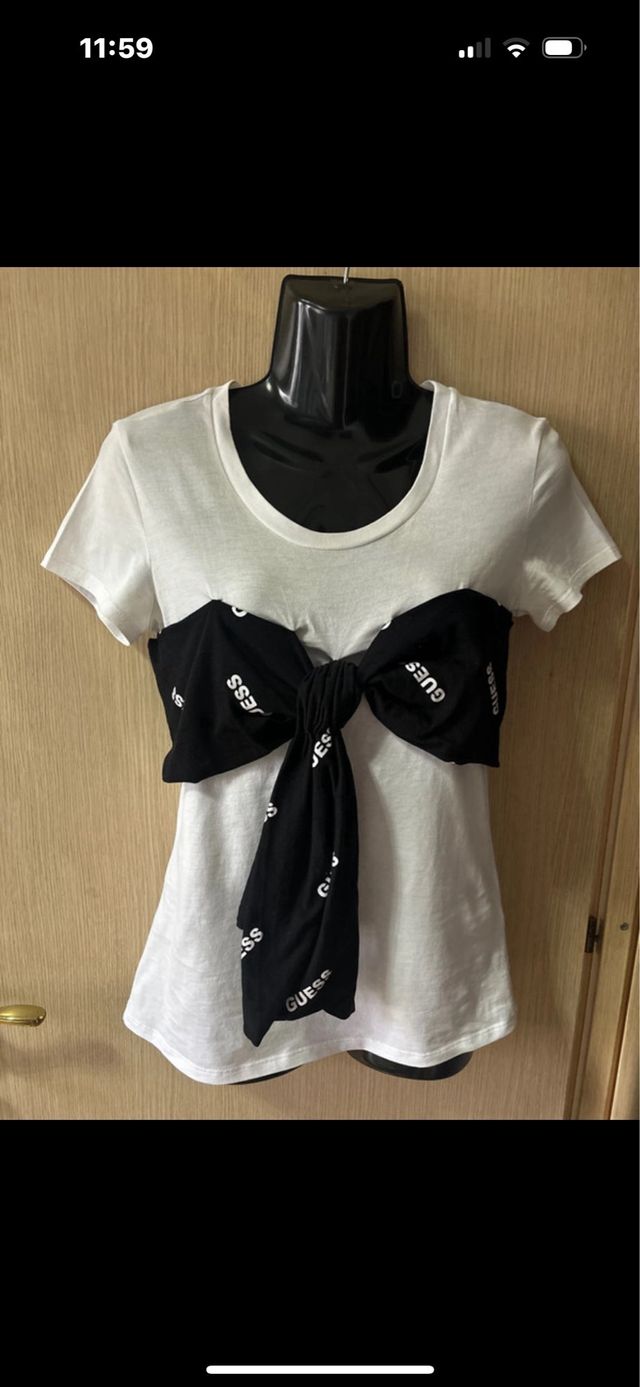 Magliettina fiocco GUESS
