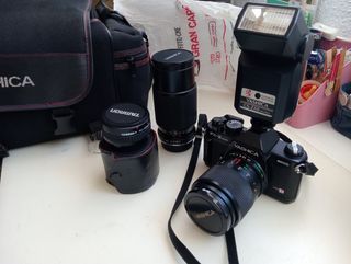 Yashica FX-3 Súper 2000