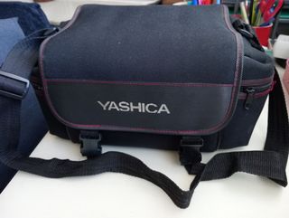 Yashica FX-3 Súper 2000