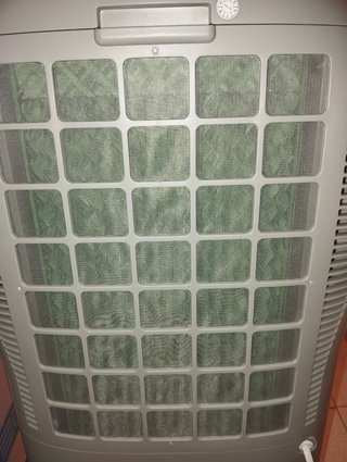 Ventilador móvil de suelo con agua