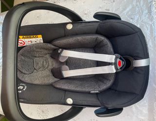 Maxi-Cosi Pebble Pro + Base + plastico lluvia