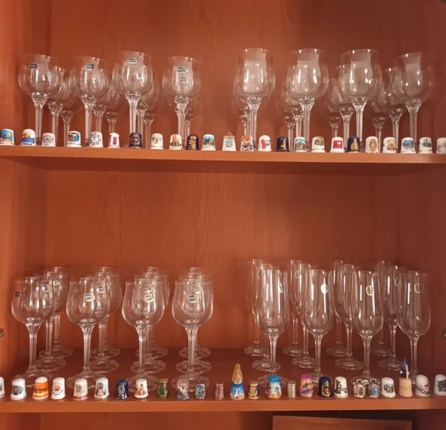 Cristaleria de Bohemia,  pie tallado