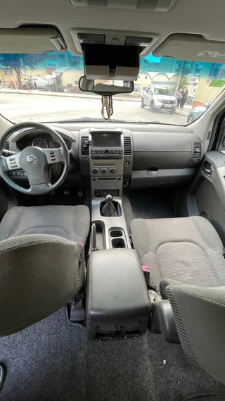 Nissan Pathfinder 2005