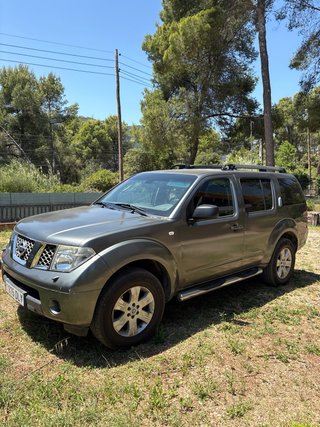 Nissan Pathfinder 2005