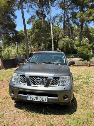 Nissan Pathfinder 2005