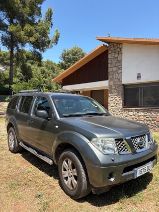 Nissan Pathfinder 2005