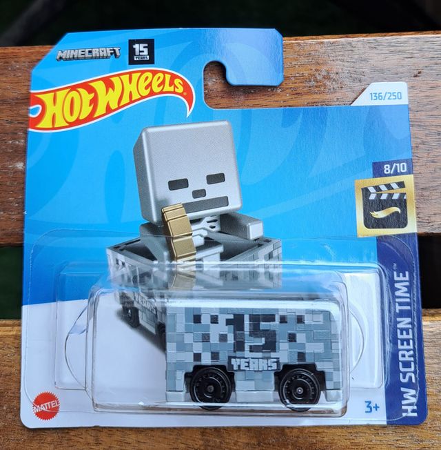 HotWheels minecraft 15 aniversario gris