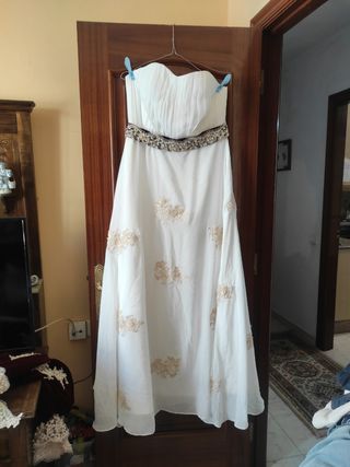 Traje de novia medieval