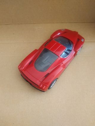 Ferrari Enzo Escala 1:38