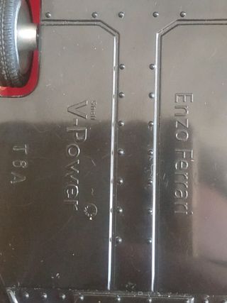 Ferrari Enzo Escala 1:38