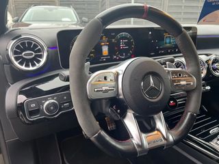 Mercedes-Benz A45S AMG