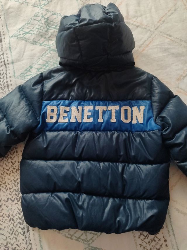 Abrigo Benetton niño