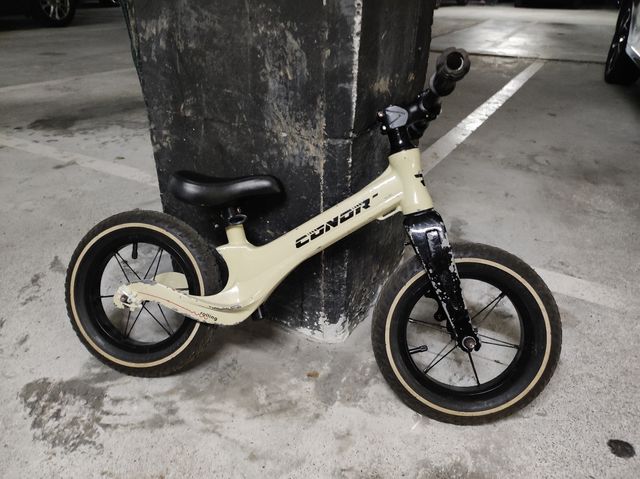 Bici equilibrio Conor crema