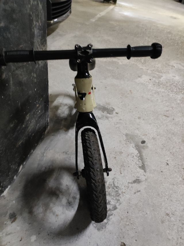 Bici equilibrio Conor crema