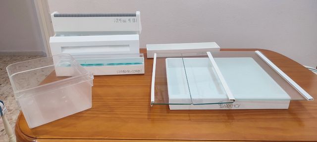 Repuestos frigorifico. Zanussi ZFC-23/1L