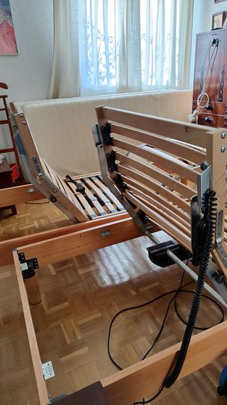 Dos camas articuladas PIKOLIN y sus colchones