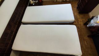 Dos camas articuladas PIKOLIN y sus colchones