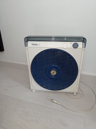 Ventilador Taurus retro . COMO NUEVO.
