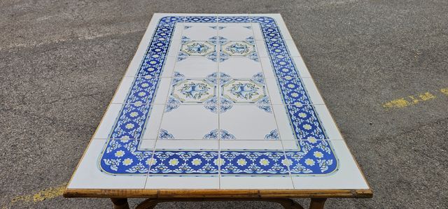 Mesa de Bambú y cerámica