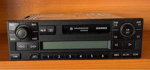 Equipo Radio Gamma VW Golf 4 + Cargador CD