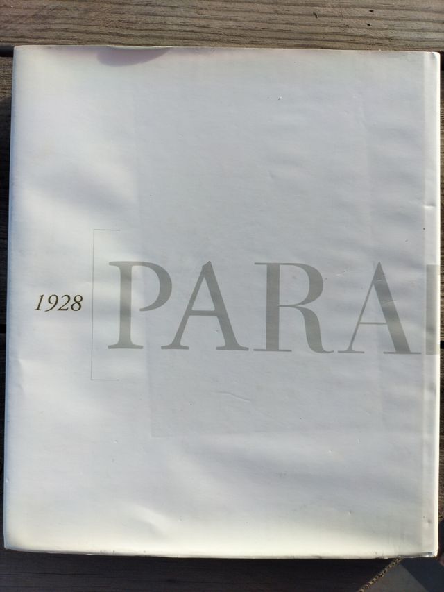 Libro paradores