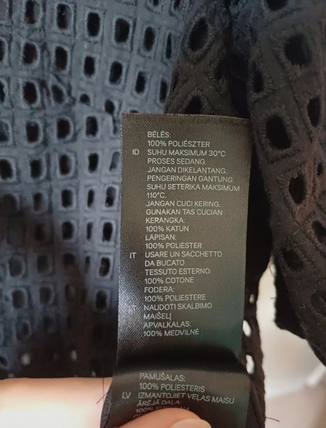 Maglietta corta nera con zip H&M