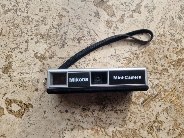 Mini macchina fotografica vintage