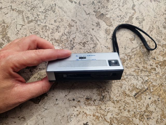 Mini macchina fotografica vintage