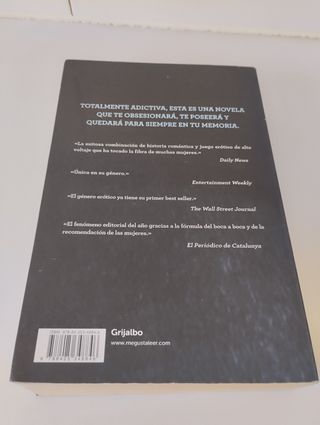 "Cincuenta sombras más oscuras"E.L.James