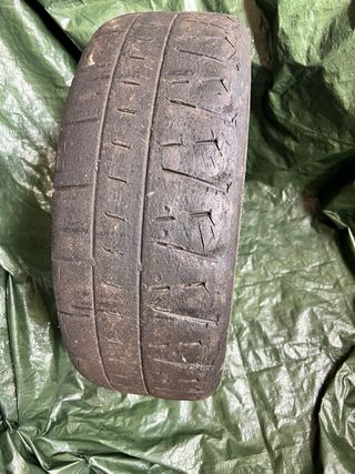 Pirelli RK7 Medias