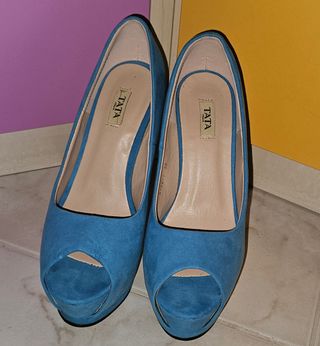 Scarpe con plateau aperte