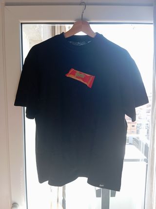 Camiseta negra
