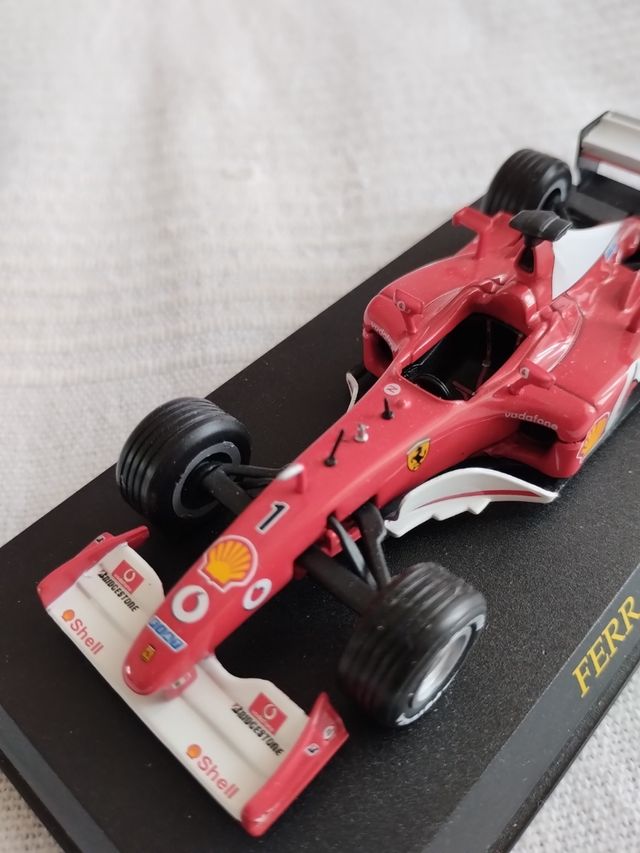 Ferrari f2002 scala 1/43