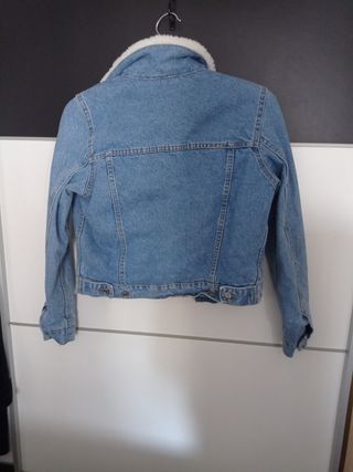 chaqueta vaquera Bershka 