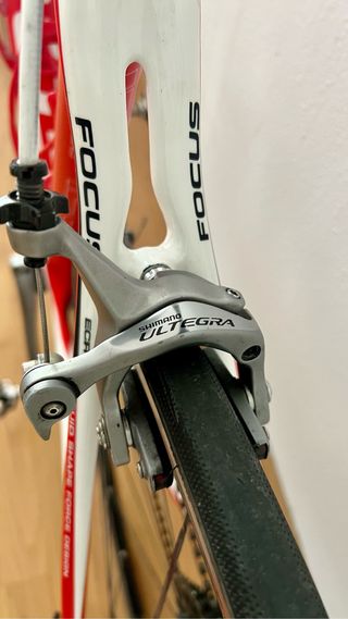 FOCUS Izalco CARBONO