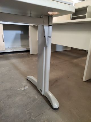 Mesa despacho con ala STEELCASE. Ref M69
