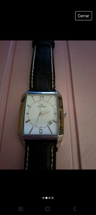 Reloj cuadrado correa negra de Viceroy 