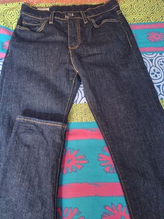 Pantalon levis